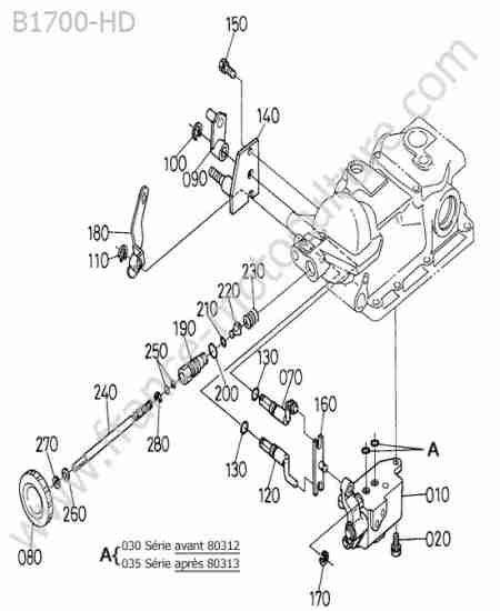 KUBOTA - B1700 : Distributeur relevage