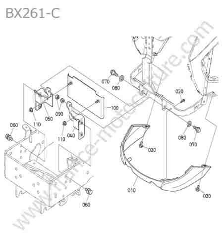 KUBOTA - BX261 : Capot inferieur