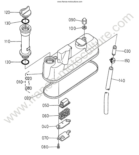 Couvre culasse KUBOTA F2400
