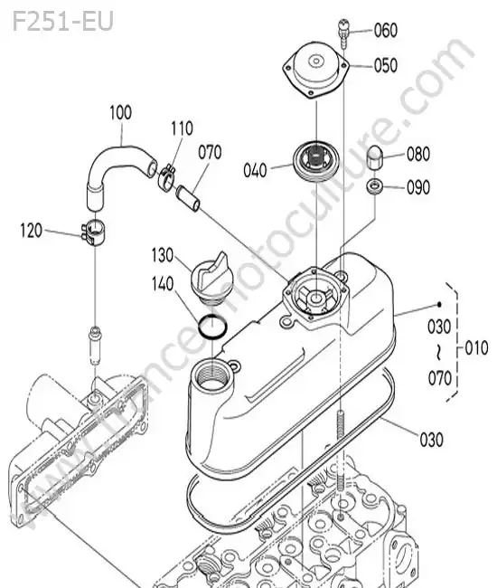 Couvre culasse KUBOTA F251