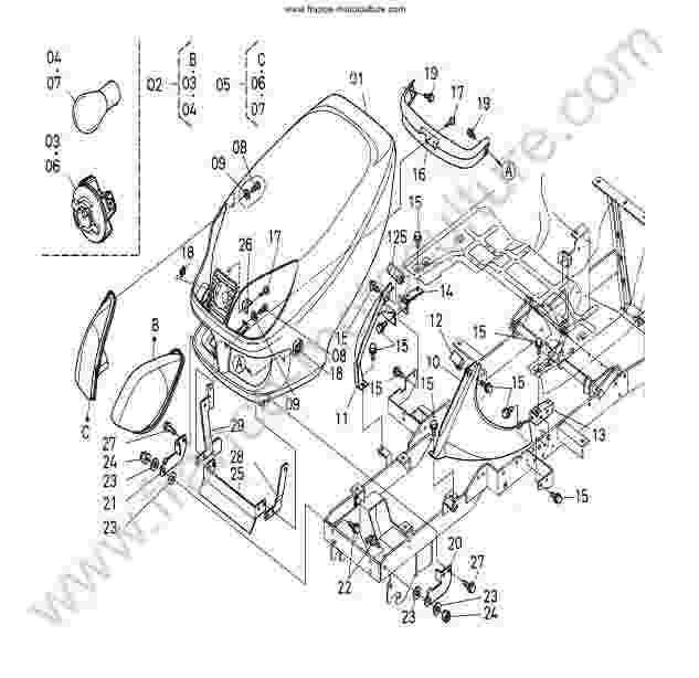 KUBOTA - GR1600 : Carrosserie - Capot