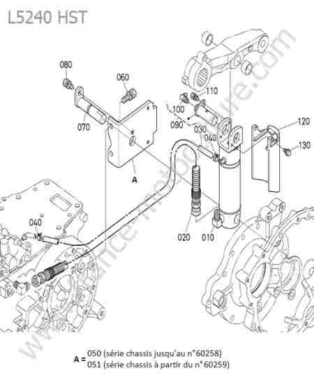 KUBOTA - L5240 : Verin 3 points gauche