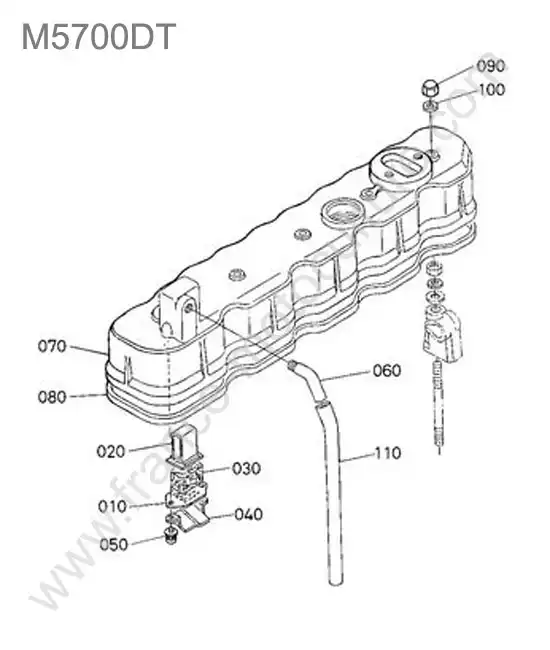 Couvre culasse KUBOTA M5700