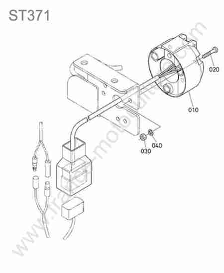 KUBOTA - ST371 : Prise remorque