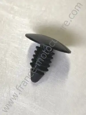 Rivet plastique kubota