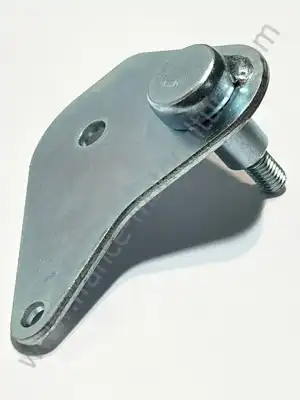 SUPPORT DE ROUE ARRIERE GAUCHE W721