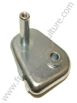 PALIER/SUPPORT ROUE AVANT DROIT W721PRO